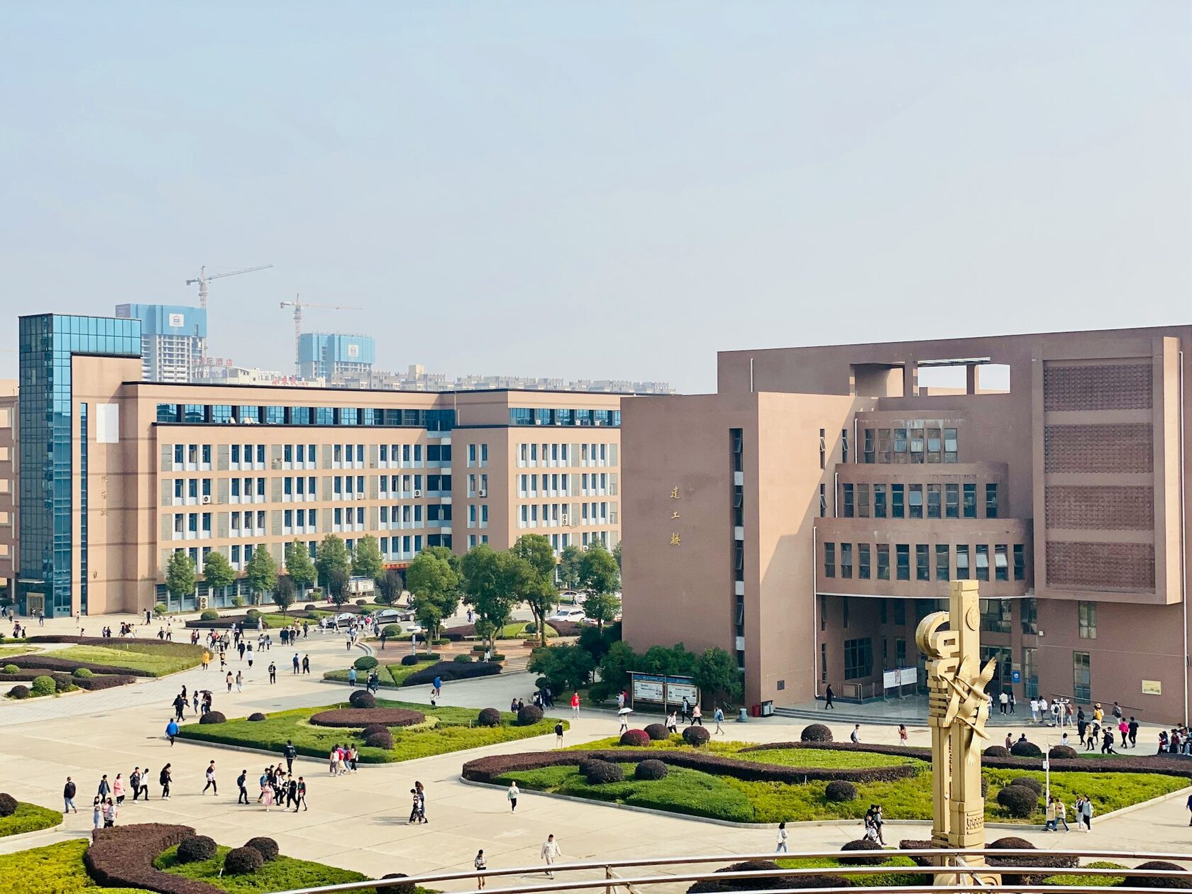Современный кампус частного университета Ashoka University
