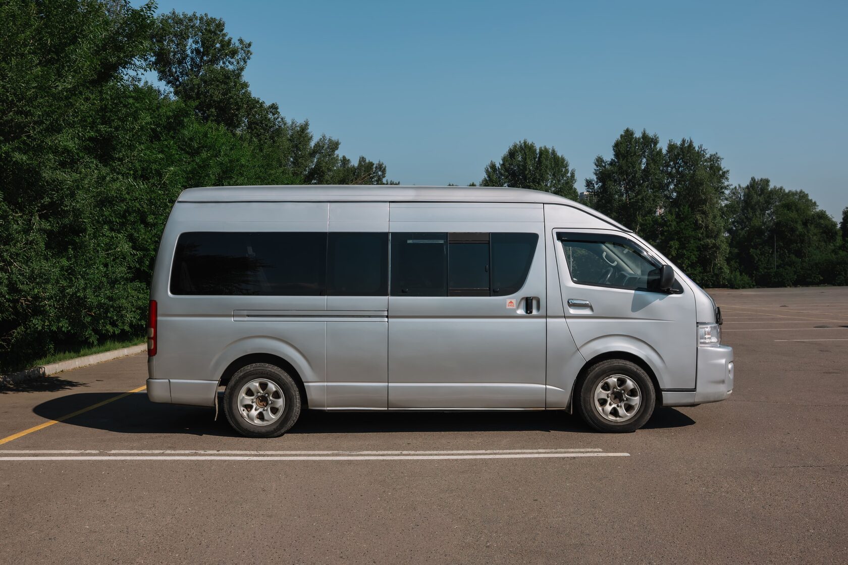 Toyota Hiace 9