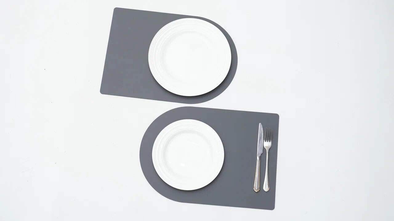 плейсмат ARKA, разработанный дизайн-лабораторией KOD.objects во главе с Ольгой Петровой-Подольской