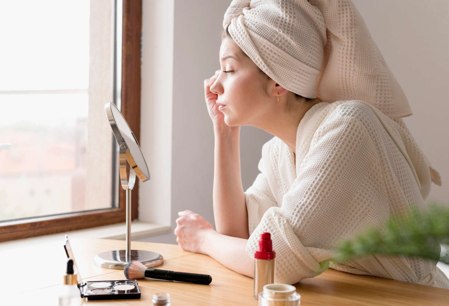 Как сделать утренний макияж - статья от SACO