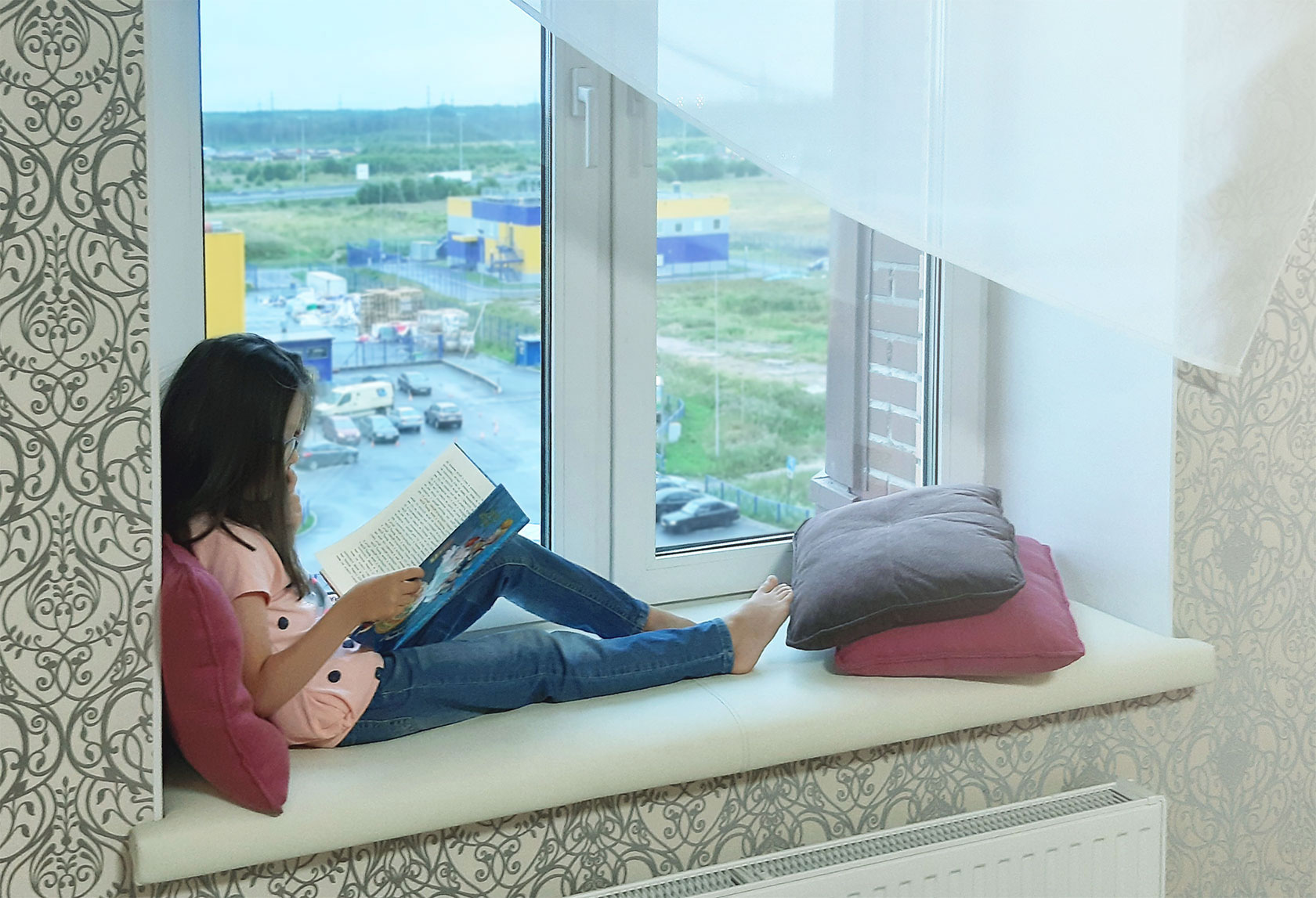 Декоративная накладка на подоконник