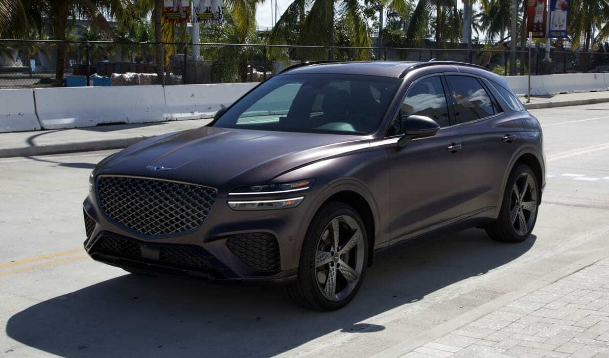 Luxury car rental Car Age Rental