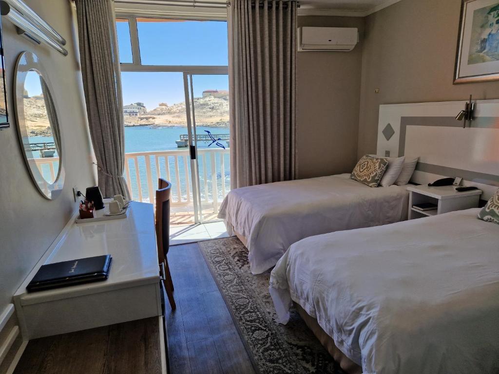Lüderitz Nest Hotel, Людериц