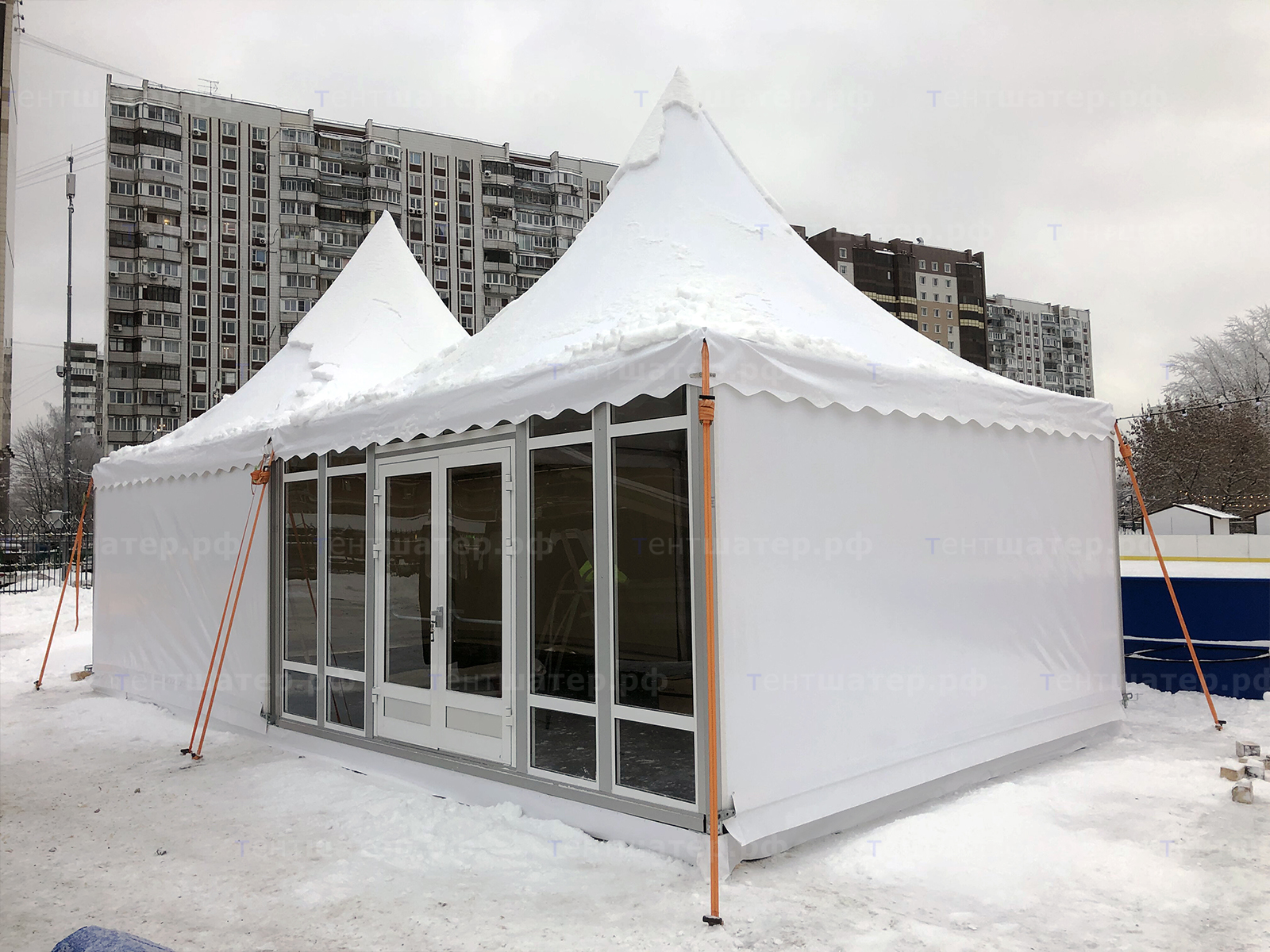 Пагоды PRO с остеклением для катка в Музее-заповеднике «Царицыно»