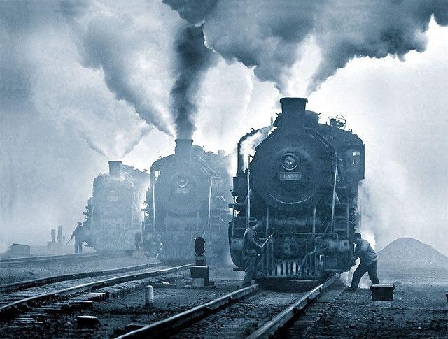 Паровозы в дыму