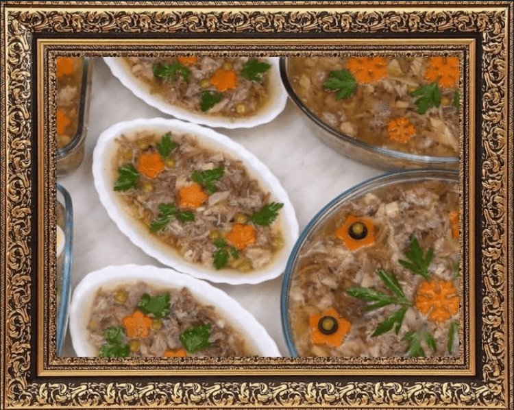 холодец из свинины говядины и курицы