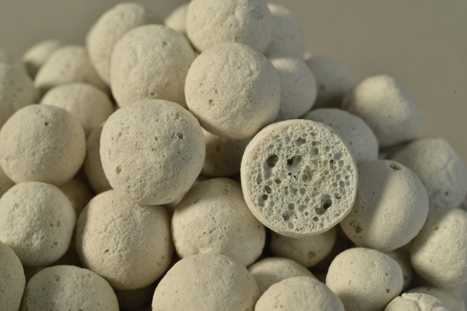 Poraglass Expanded Ceramic & Glass Ceramics