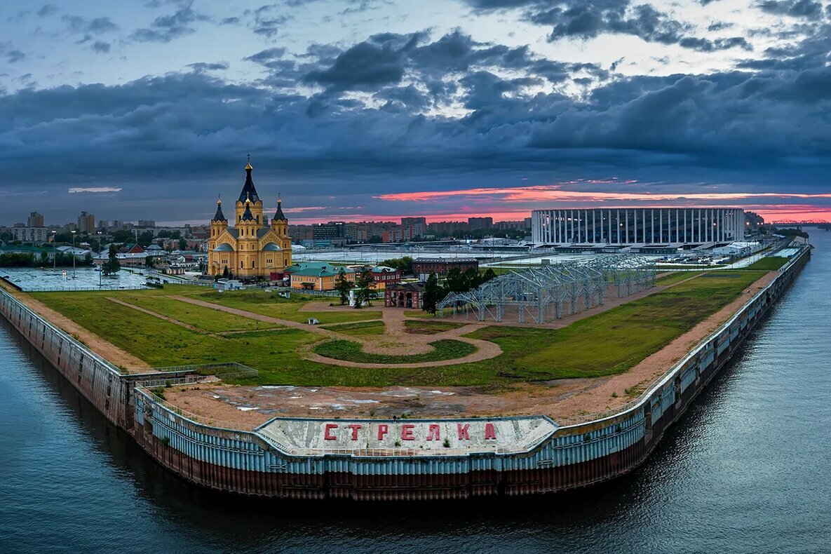 Самая большая картина в нижнем новгороде где находится