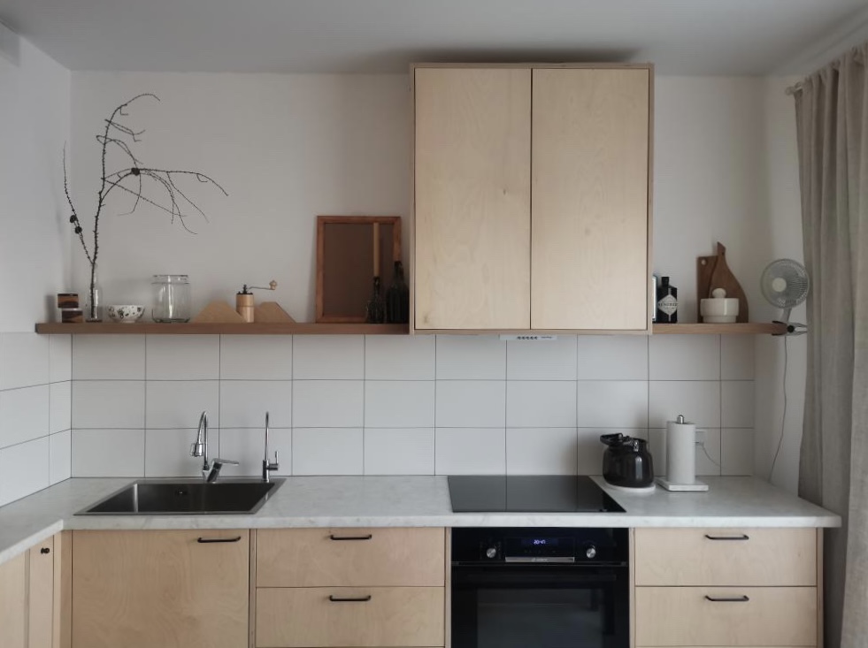 полки со скрытым креплением