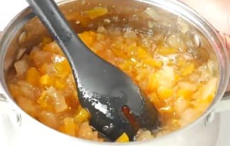 Приготовление варенья из кабачков с лимоном на зиму: шаг 7