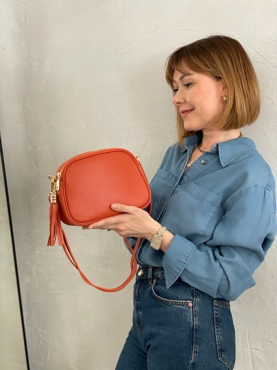 AKCENT BAGS - Магазин кожаных сумок из Италии