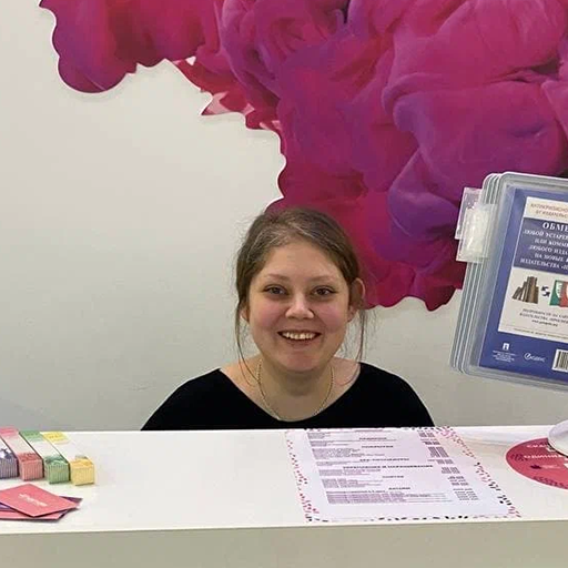 4hands: Маникюр и педикюр в Братеево (ТЦ Браво)⭐️⭐️⭐️⭐️⭐️