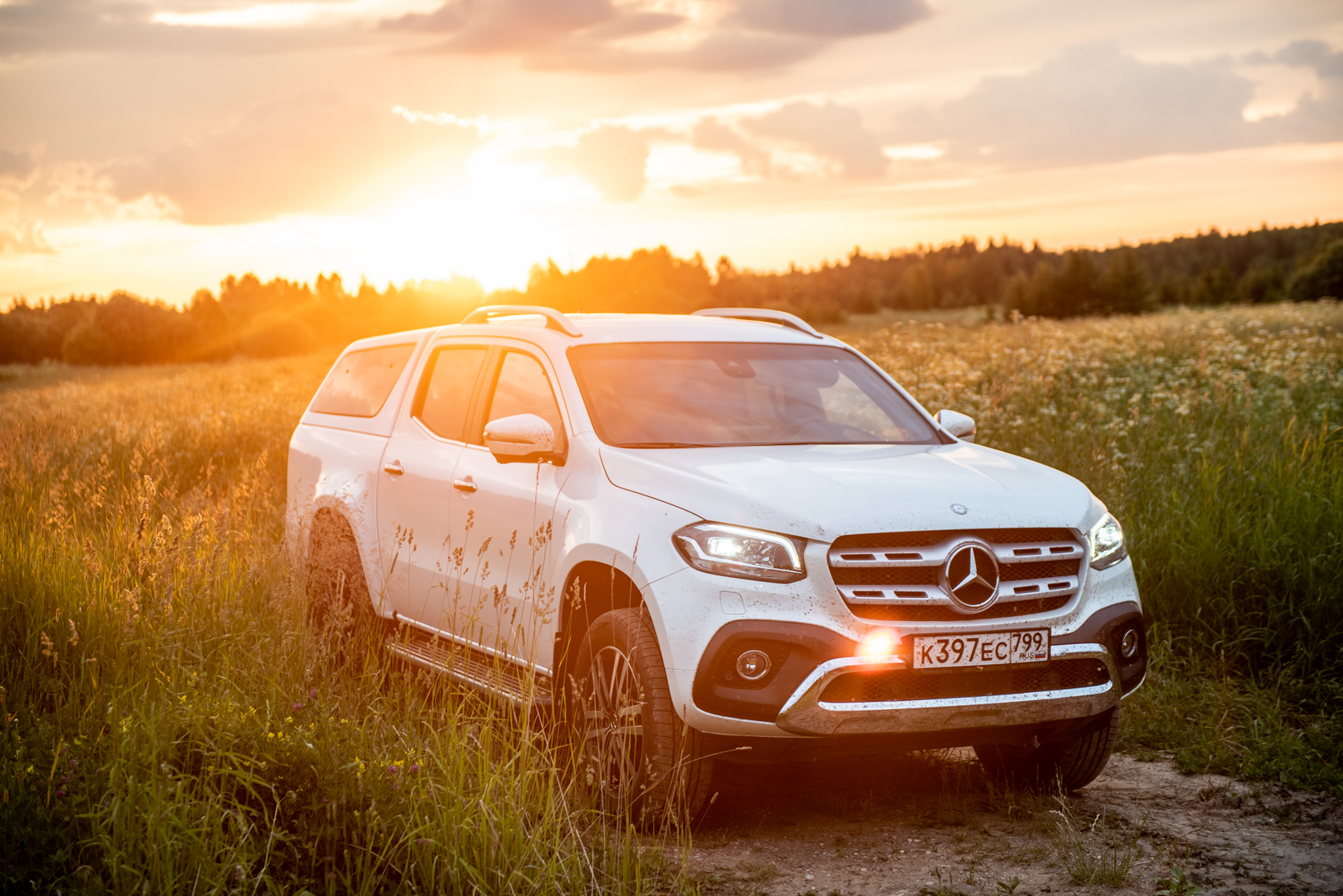 Mercedes-Benz X-класс и самая красивая деревня России Кимжа