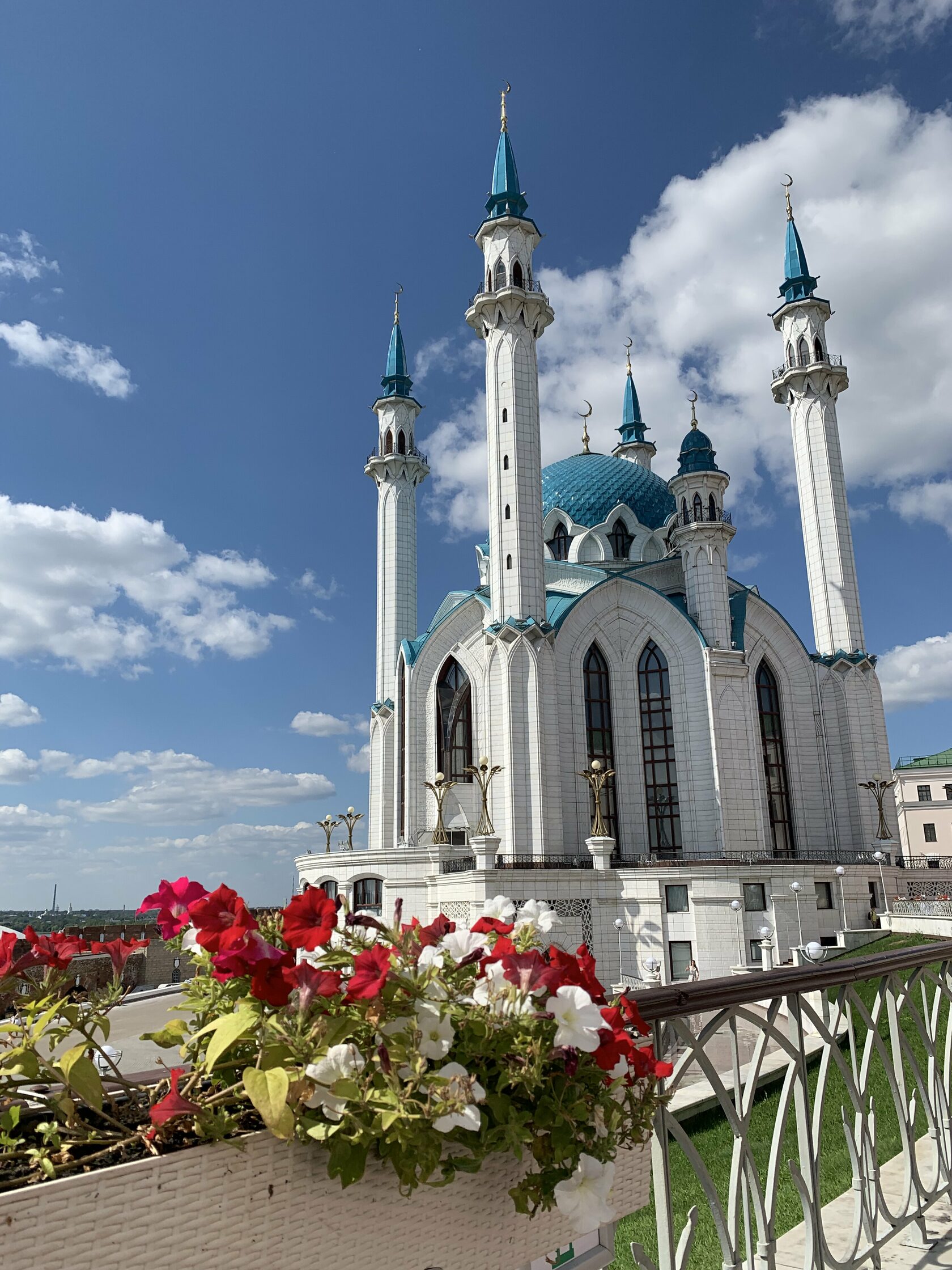 Туры в казань с экскурсиями. Тур в Казань для школьников. Туристический центр Казани. Из Москвы в Казань. Школьный тур в Москву