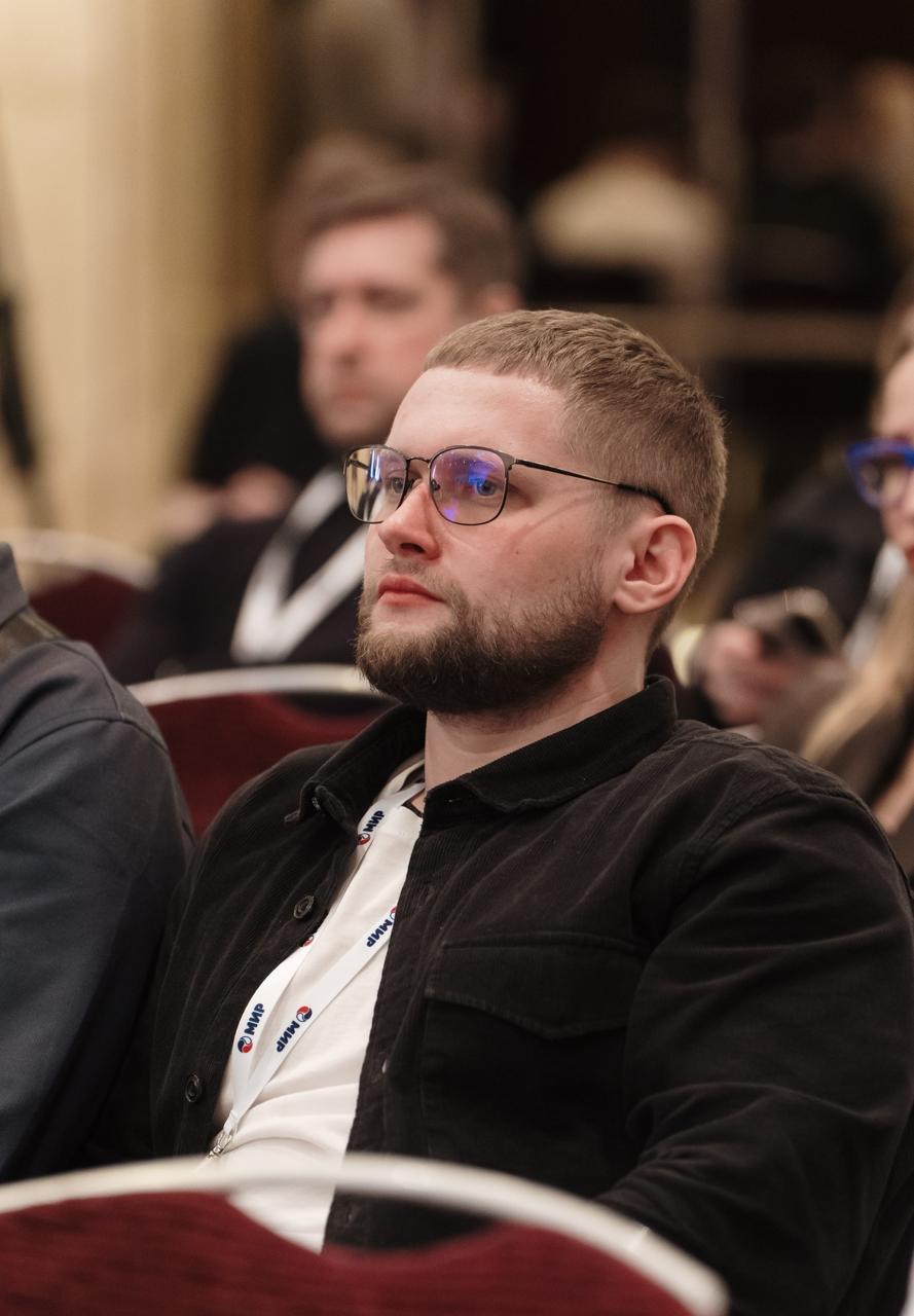 Руководитель продаж и партнёрских направлений с опытом построения отделов с нуля в    финансовом секторе (страхование, финтех, МФО, банки).