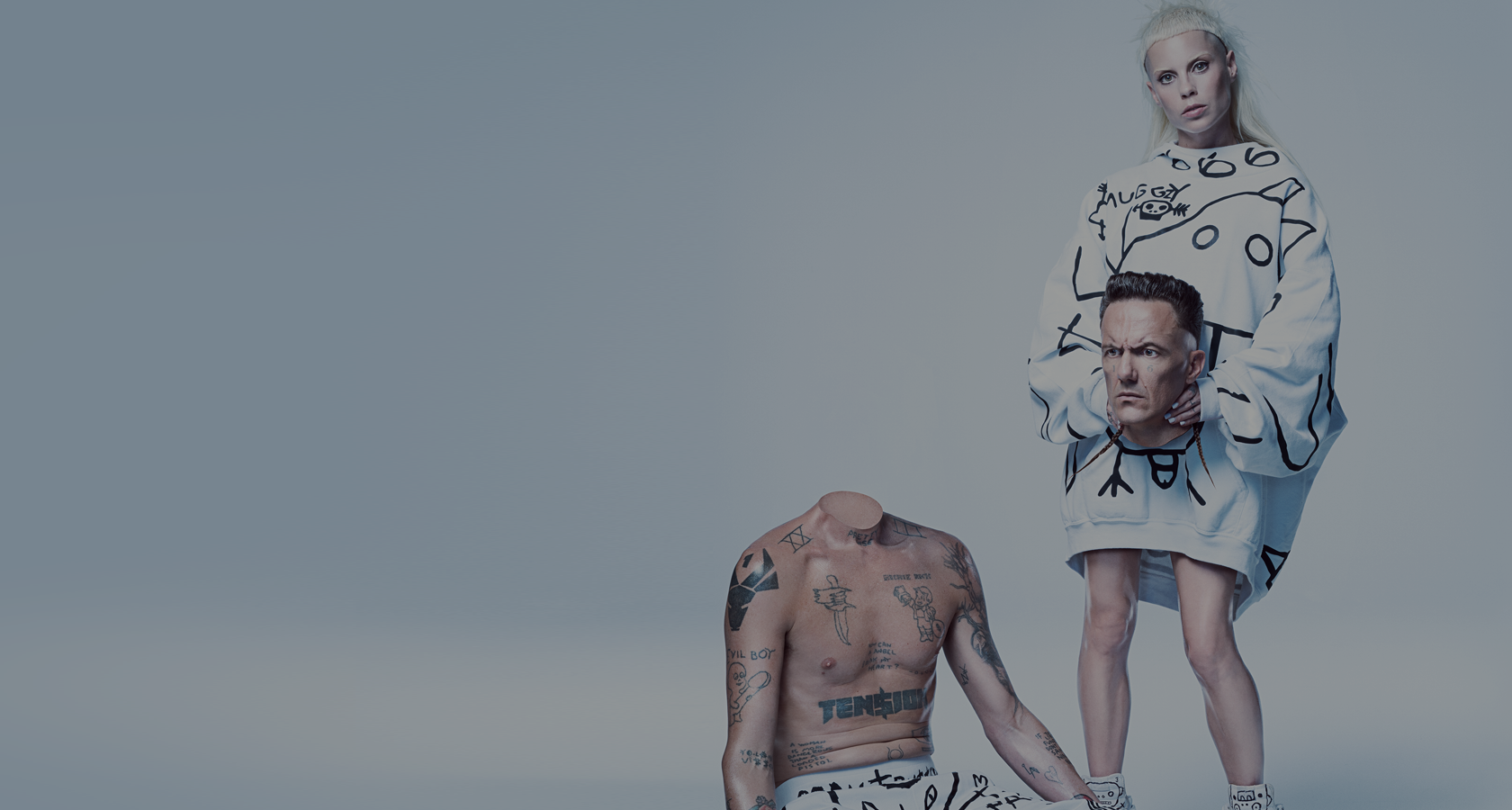 Die antwoord концерты. Группа die antwoord. Die antwoord солист. Die antwoord Йоланди. Йоланди Фиссер 2022.