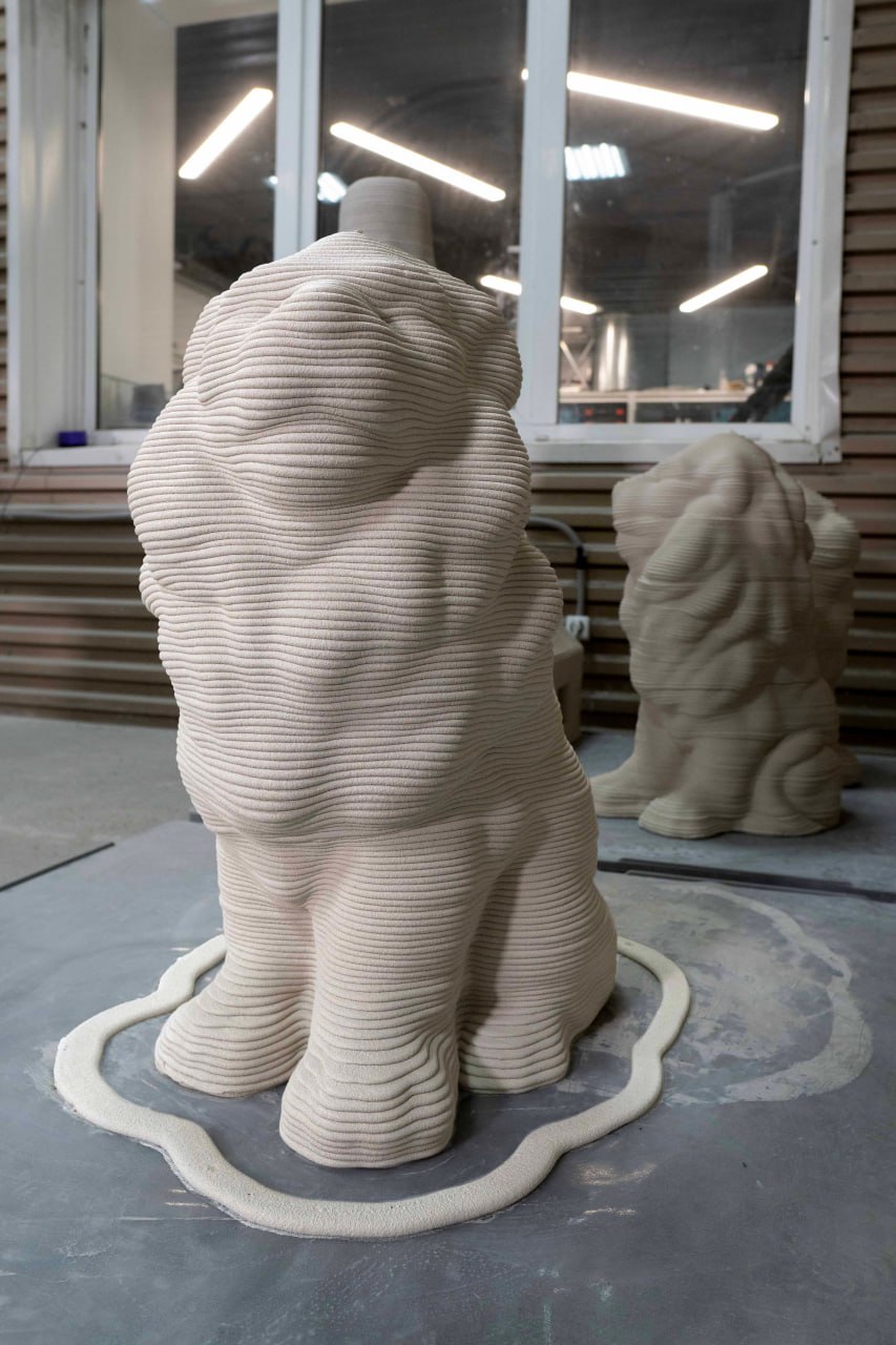 Бетонная скульптура льва напечатанная на 3д принтере Лерто