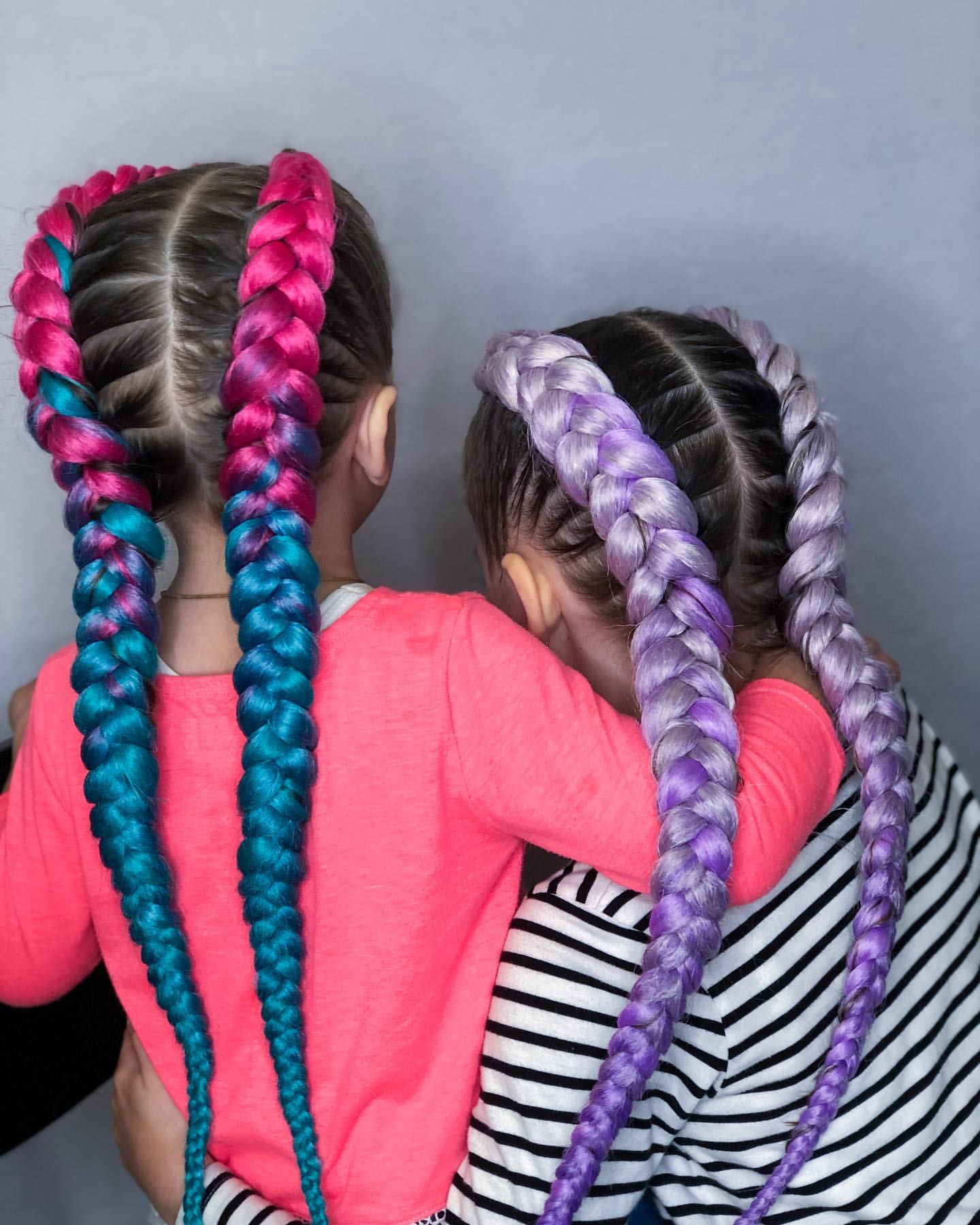 Цветные косы для девочек фото