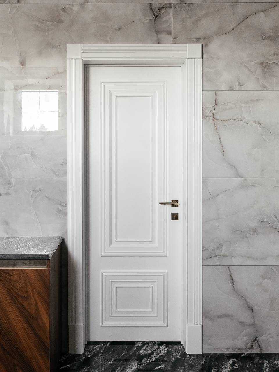 Классические двери с филенками