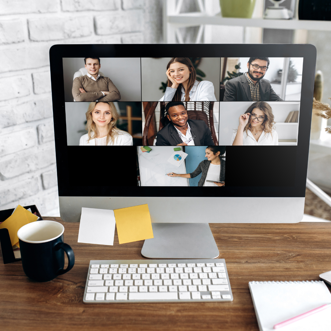 Супервизорская сессия. Video Conference. PC on Table.