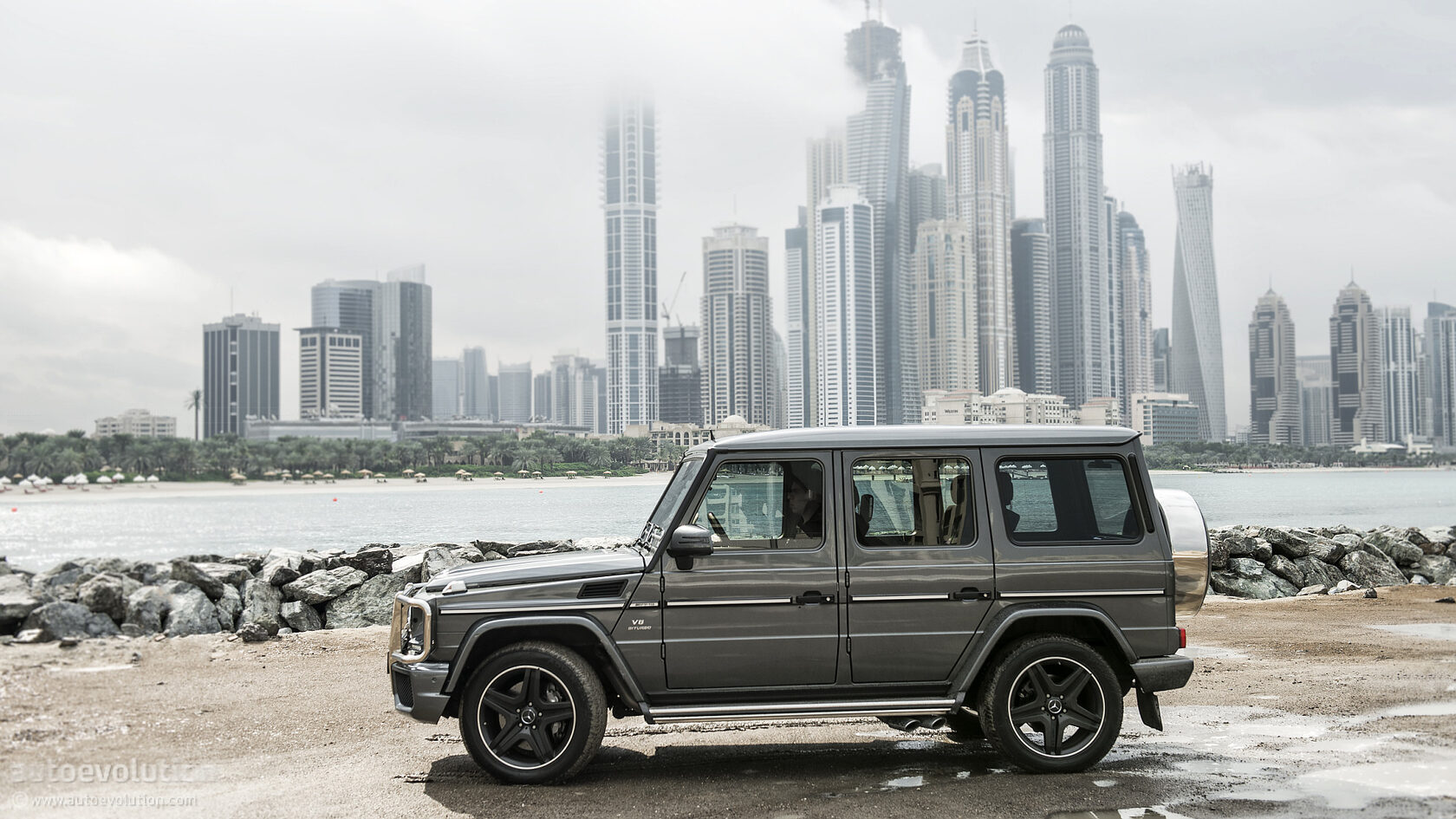 G63 AMG С кенгурятником