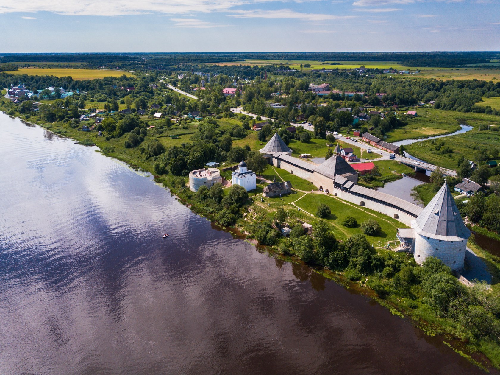 Село Видлица на Ладожском озере