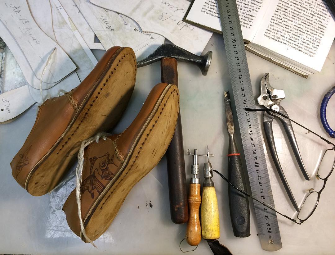 Сшить обувь на заказ в москве женская цена