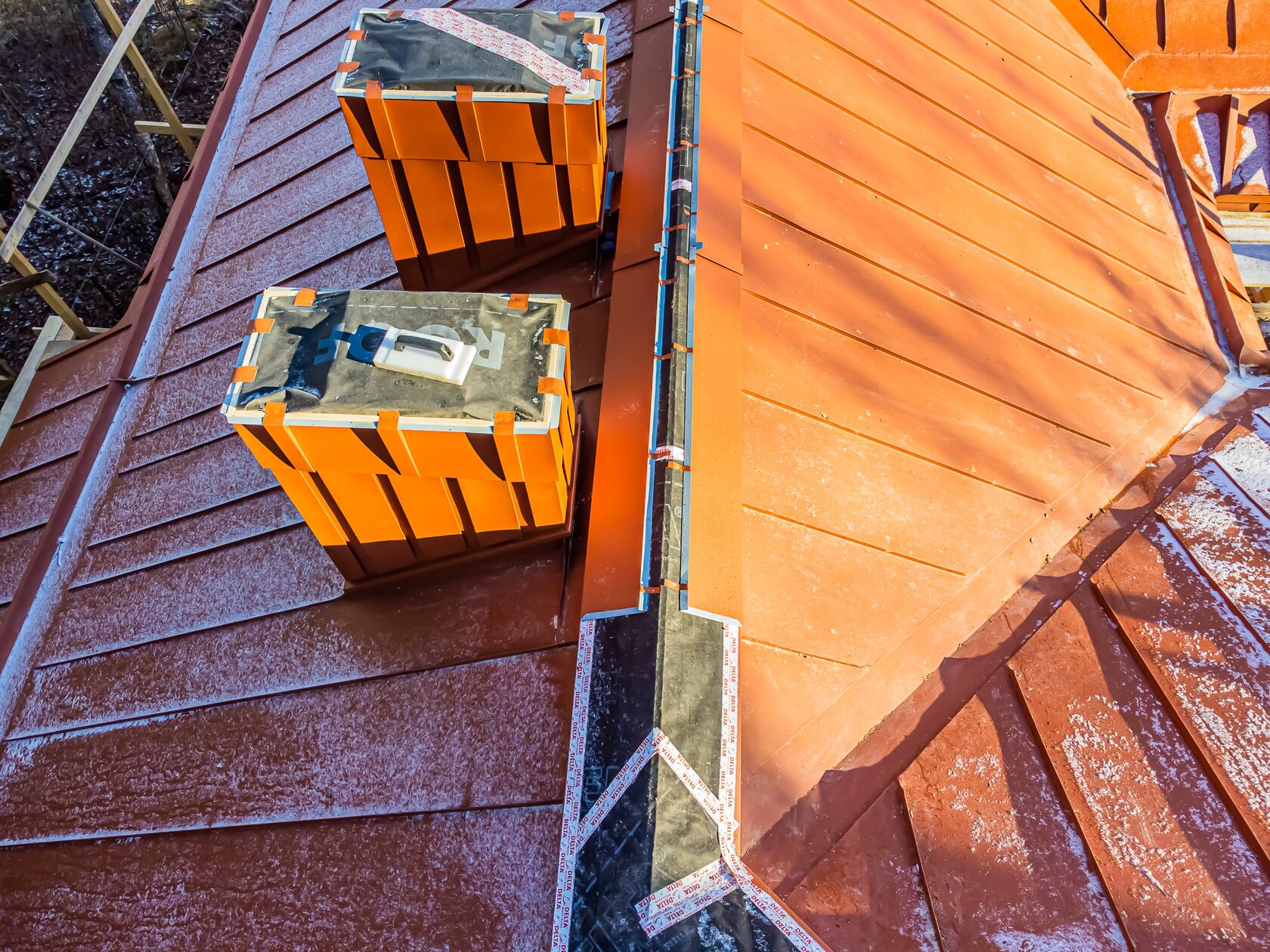 Монтаж фальцевой кровли