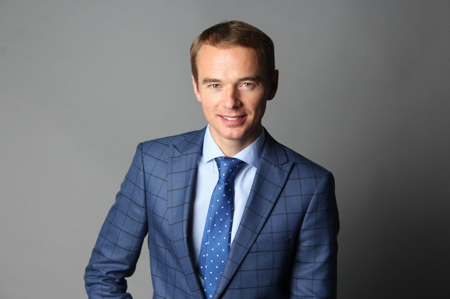 Якуб тренер. Якуб тренер. Якуб тренер. Якуба тренер. Якуба бизнес тренер.