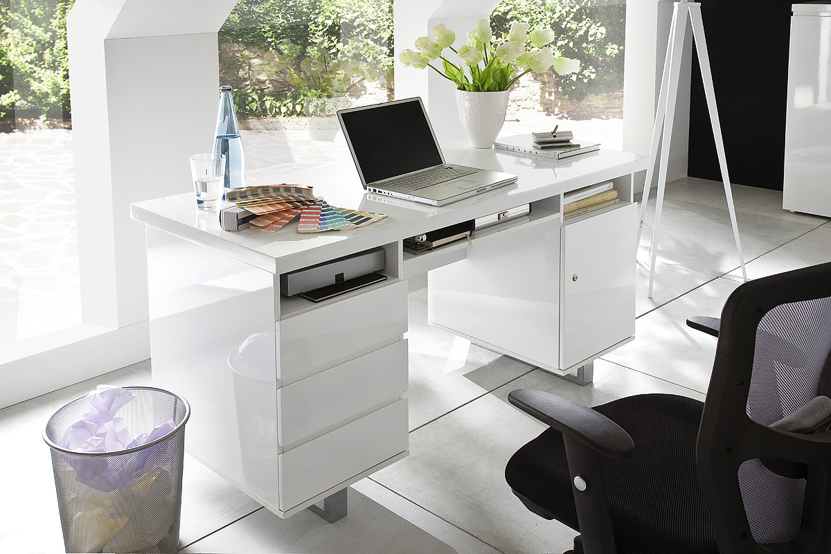 письменный стол стильный современный белый