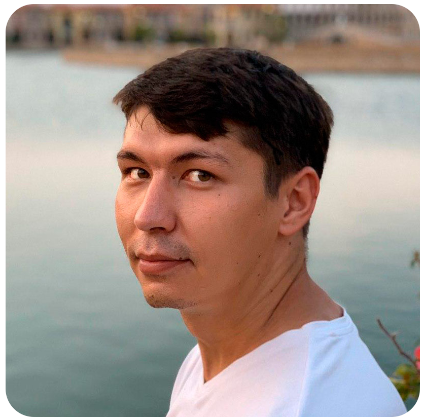 Григорий Михайлов