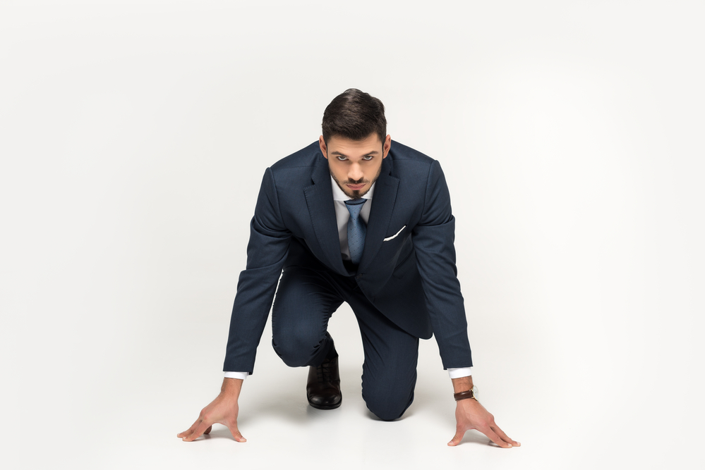 Высокий мужчина. Высокий мужчина. Невысокий человек. Рост человека см. Невысокий человек.