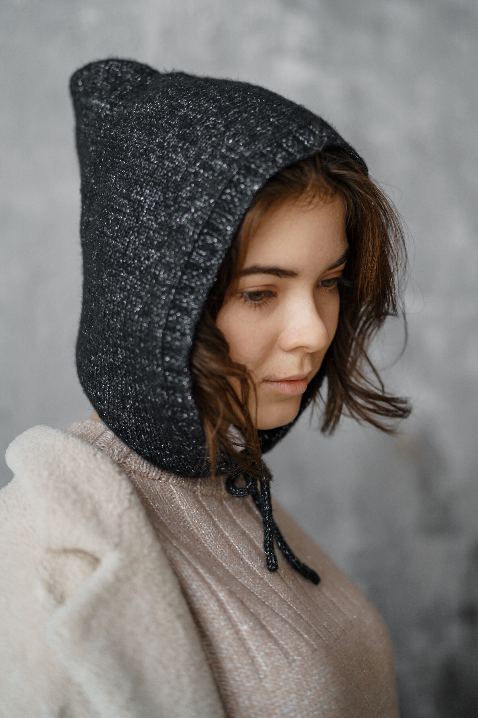 Описание для вязания спицами капюшона #aura_simple_hood