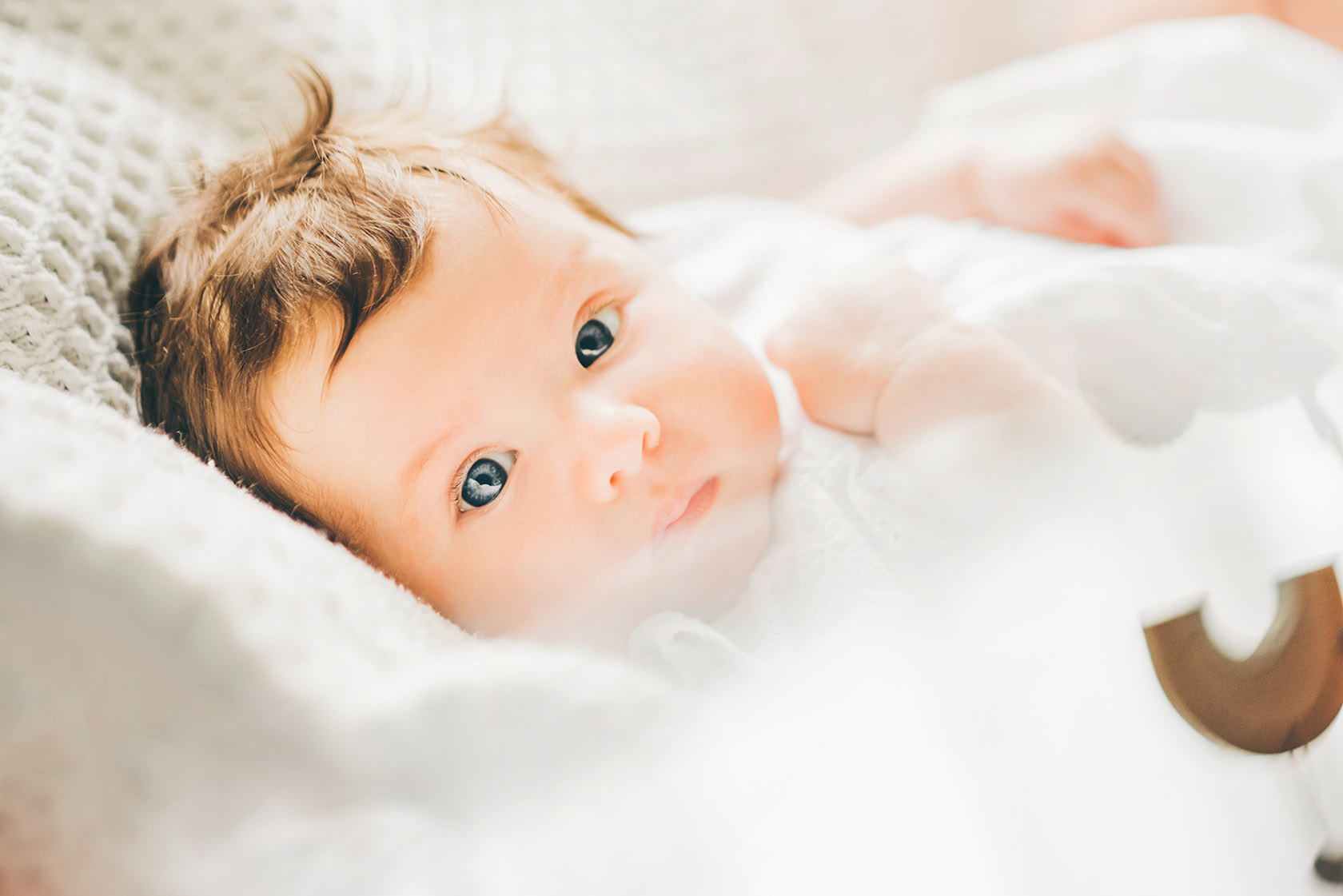 Может ли у новорожденных измениться цвет глаз?