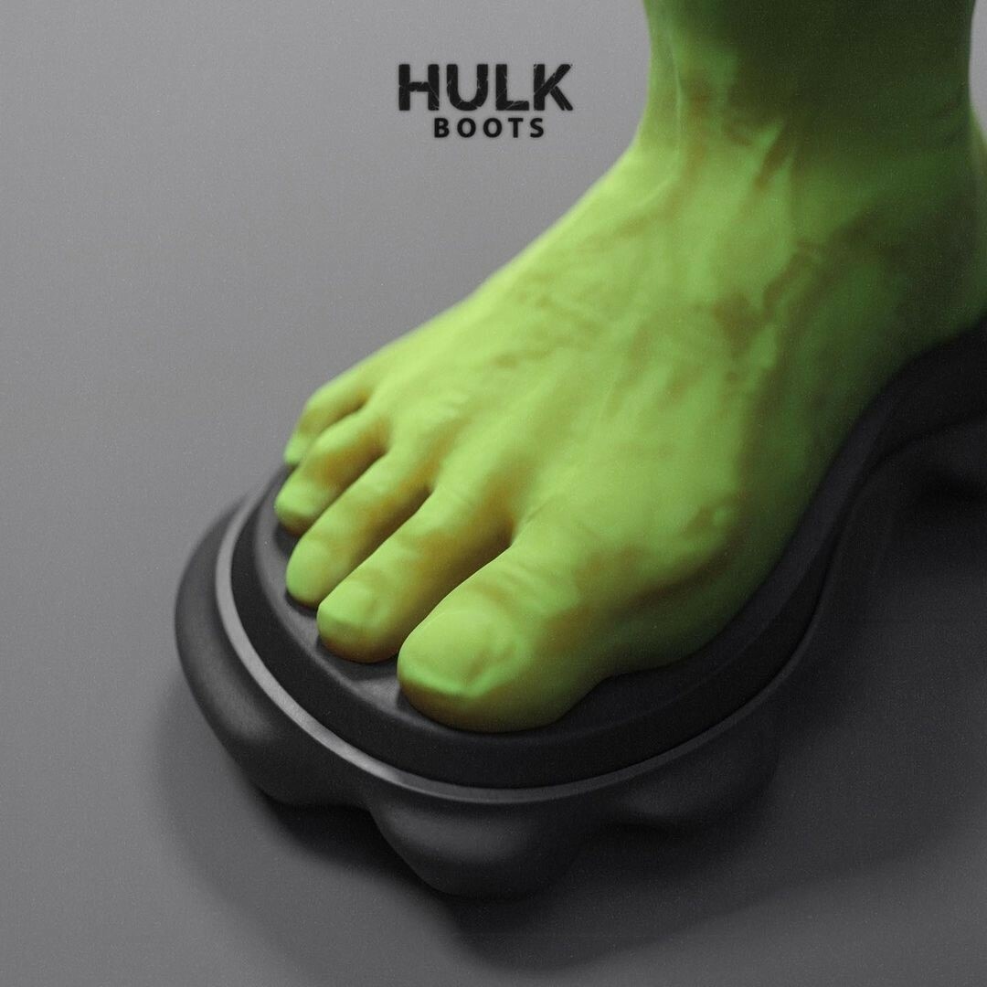 Зелёные сапоги в форме большой ноги с пальцами Концепт HULK BOOTS - обуви стилизованной под персонажа комиксов, Халка.