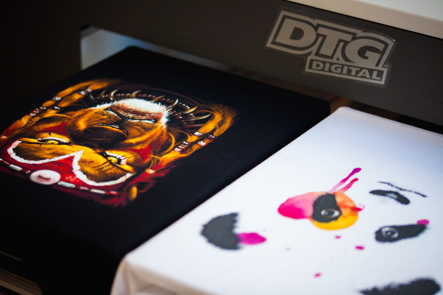 Печать на хлопке. Цифровая печать (DTF/DTG). Прямая цифровая печать на футболках. Прямая печать на ткани. Прямая цифровая печать на ткани.