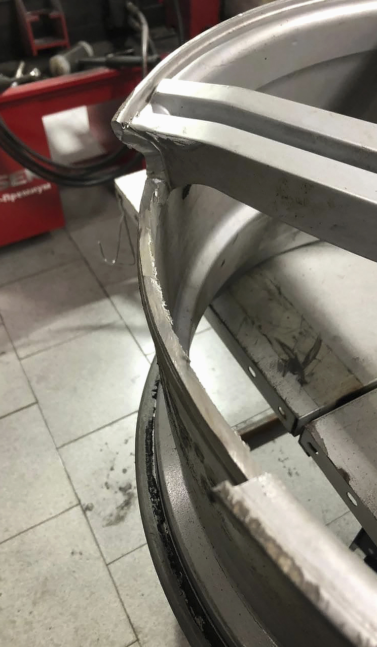 Ремонт дисков правка сварка аргон Котельники Автотапки