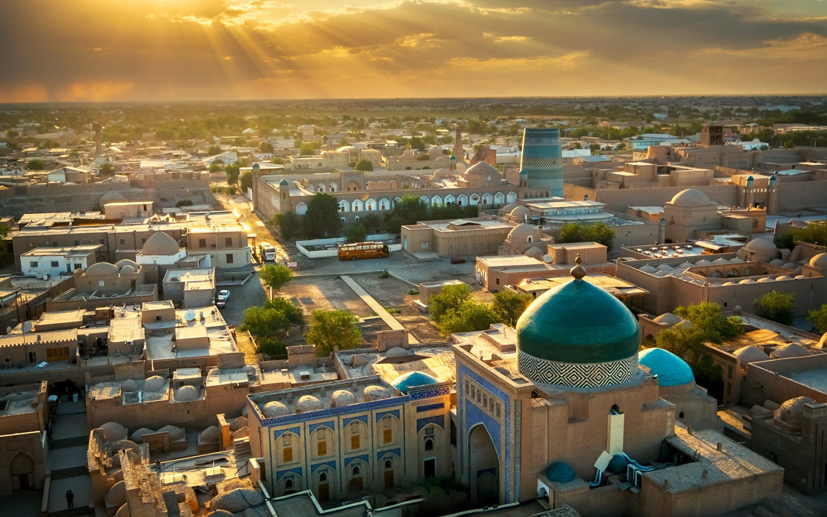 Узбекистан площадь мечеть закат город