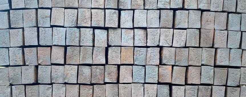 Преимущества ригельного клинкерного кирпича: полный разбор для застройщиков