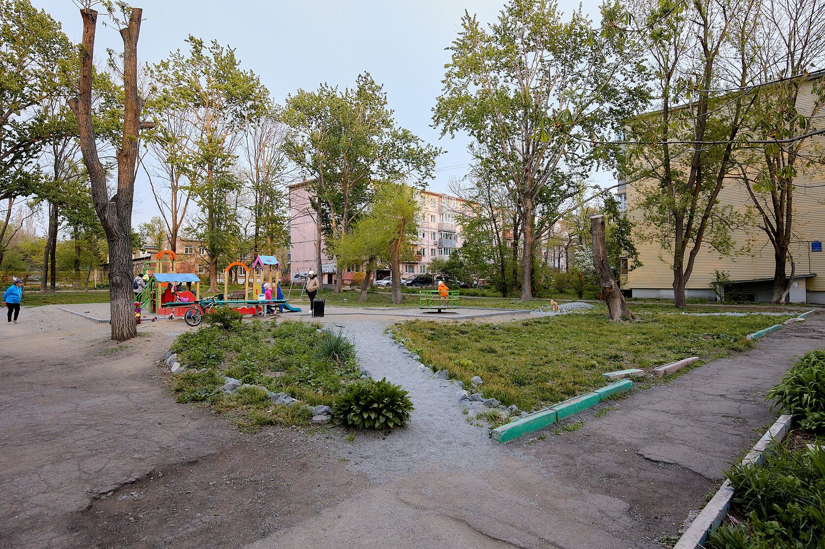 Реконструкция парка "Солнышко" и близлежащих дворов в 2022 году