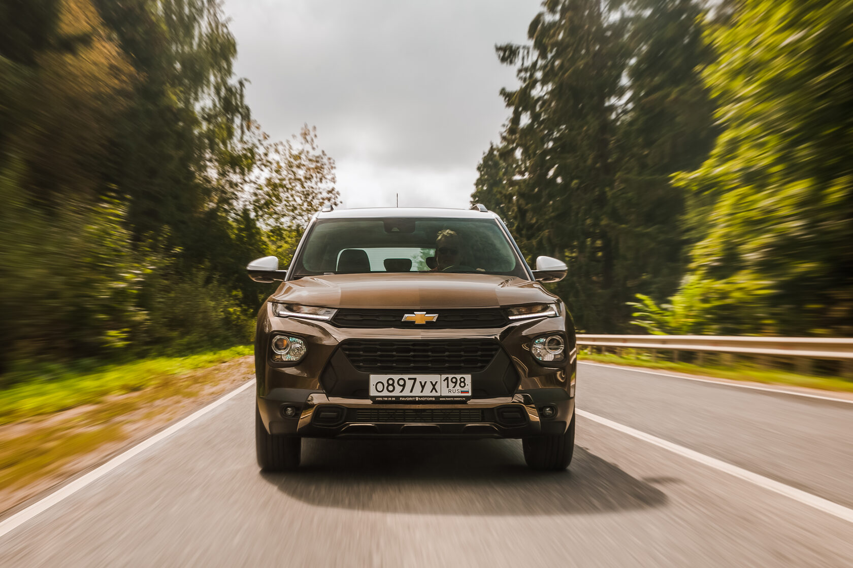 ТЕСТ-ДРАЙВ CHEVROLET TRAILBLAZER: ПУСТЬ ВСЕ БУДЕТ. НО ПУСТЬ ЧЕГО-ТО НЕ  ХВАТАЕТ