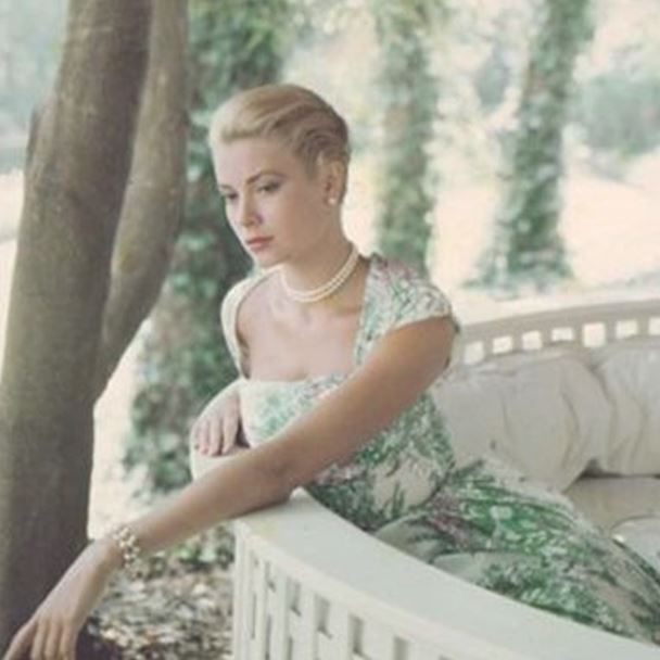 1 СТУПЕНЬ КУРСА «ШКОЛА ЛЕДИ» - «КРАСОТА И МОЛОДОСТЬ»