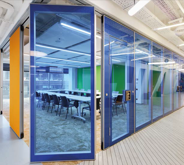 Smartwall Раздвижные стеклянные перегородки SmartWall WG5