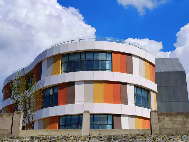 Фиброцементные панели для наружной отделки фасада – виды обшивки дома ...