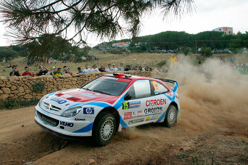 Юусо Пюкалисто и Мика Оваскайнен, Citroën Xsara WRC (27 DDM 92), ралли Сардиния 2004