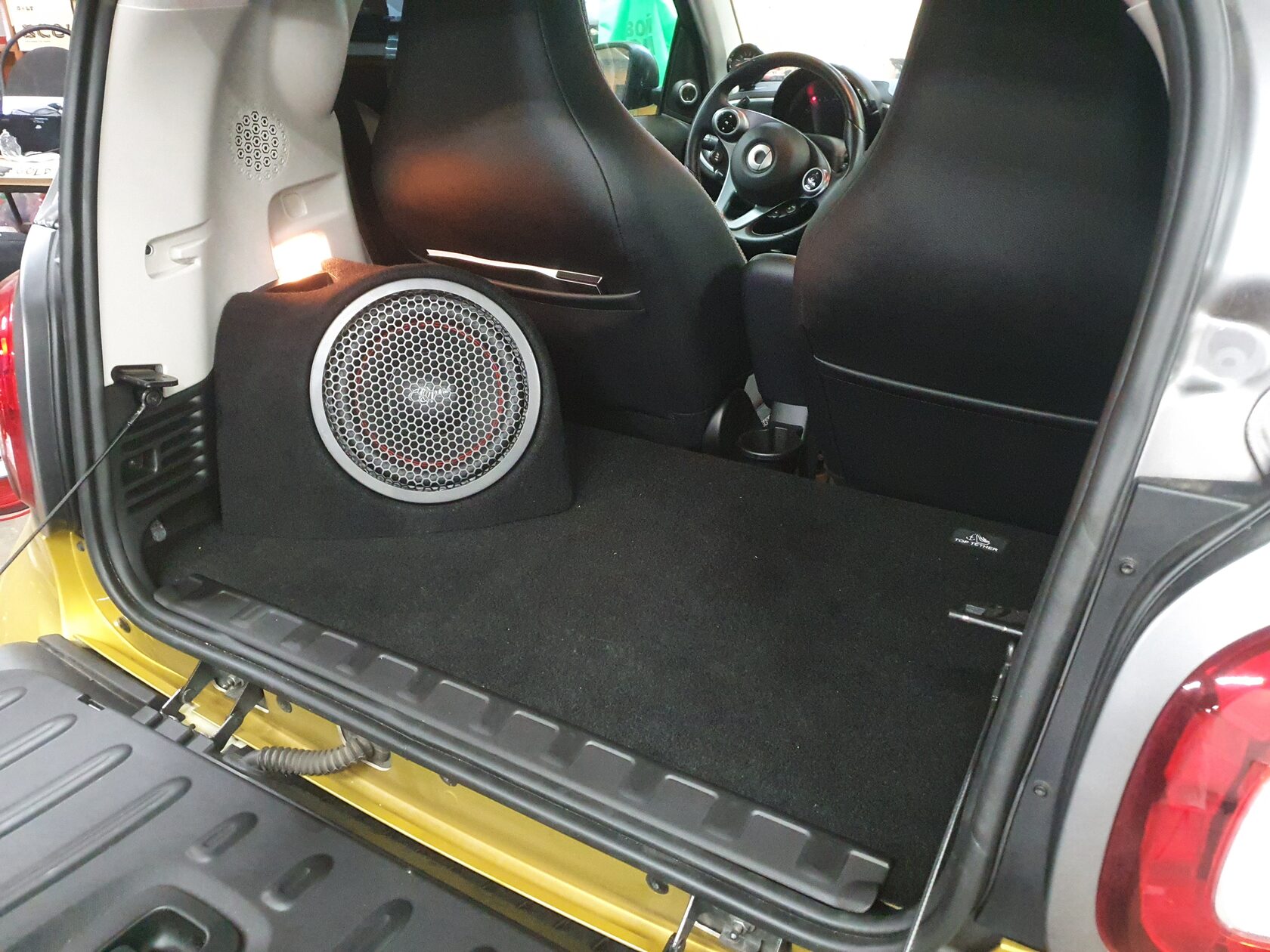 устанвока сабвуфера smart 3