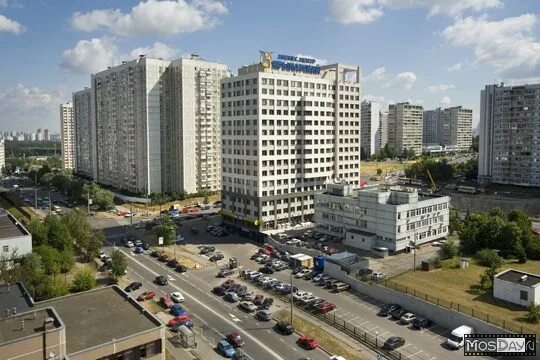 Здание клиники на Рублевском шоссе