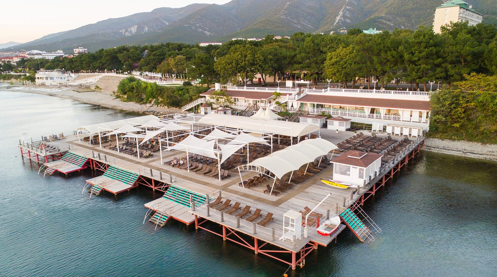 Alean Family Biarritz 4* в Геленджике