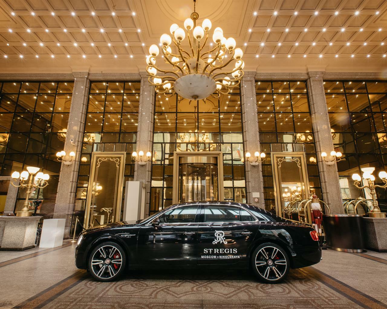 Отель st. Отель St Regis Москва. Отель St. Regis Москва Никольская. Отель сент Реджис Москва Никольская. Никольская 12 отель St.Regis.