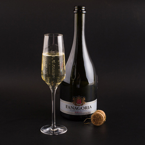 Fanagoria blanc de noirs. Фанагория Blanc de blancs. "Блан де Блан Фанагория Fanagoria. Blanc de blancs Brut ". Blanc de blancs ЗГУ Фанагория. Фанагория Блан де Блан перекресток.